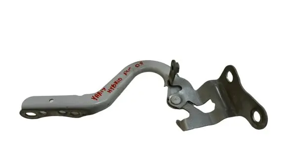 Toyota Yaris Tailgate/trunk/boot hinge 850R