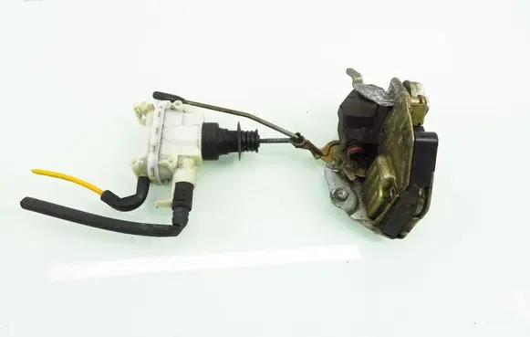 Mercedes-Benz E W124 Front door lock 