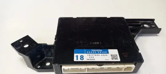 Toyota Sienna XL30 III Comfort/convenience module 8865008180 TN1778005060