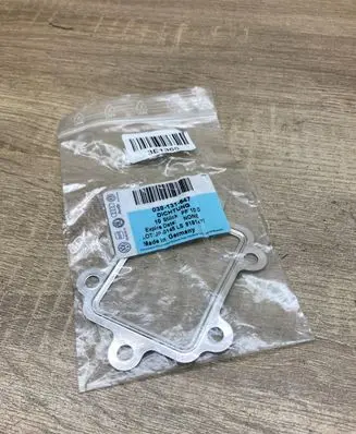 Volkswagen Phaeton Other exhaust manifold parts 038131547