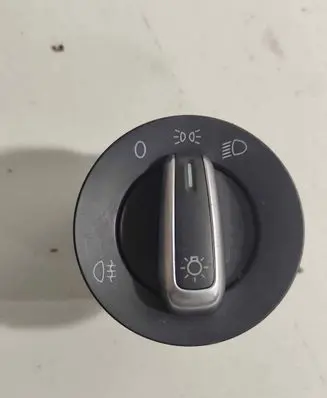 Volkswagen PASSAT B6 Light switch 3C8941431B 3190