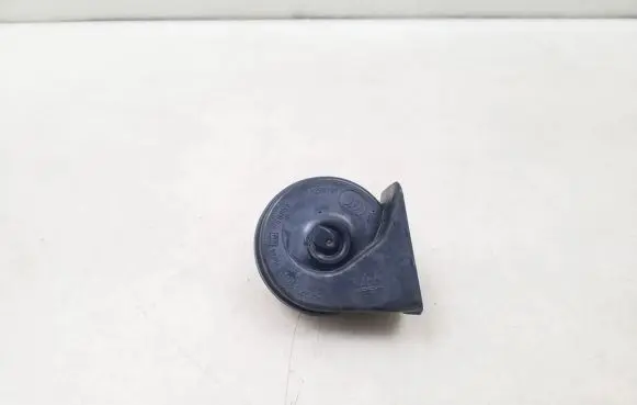 Volvo V50 Horn signal 30796376