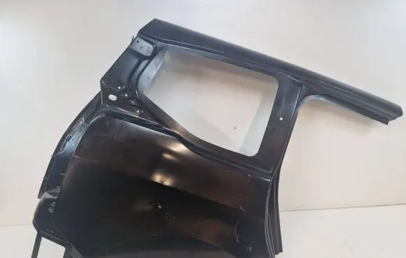 Peugeot 5008 Rear arch 