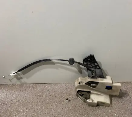 Porsche Cayenne (9PA) Rear door lock 7L0839016B 7L0837868 7L0839090
