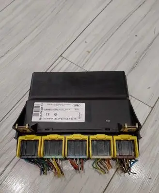 Ford Fiesta Comfort/convenience module 5WK48032D