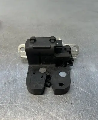Opel Insignia A Tailgate lock latch 13253732