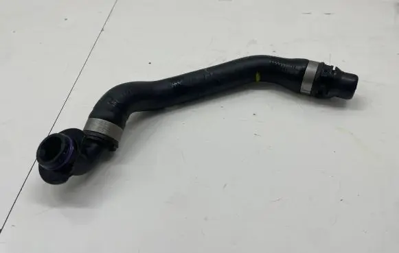 BMW 5 G30 G31 Engine coolant pipe/hose 9430880