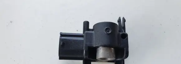 Hyundai Santa Fe Airbag deployment crash/impact sensor