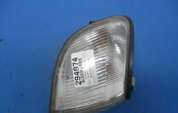 Hyundai H200 Front indicator light
