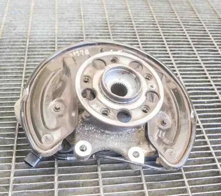 Mercedes-Benz E W213 Rear wheel hub