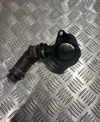 Volvo V60 Air intake hose/pipe AV219C623AE PA6GF30