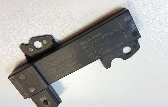 Ford Focus Aerial antenna amplifier DS7T15K603AA