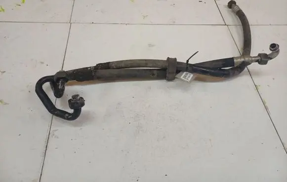 Audi A4 S4 B5 8D Air conditioning (A/C) pipe/hose 