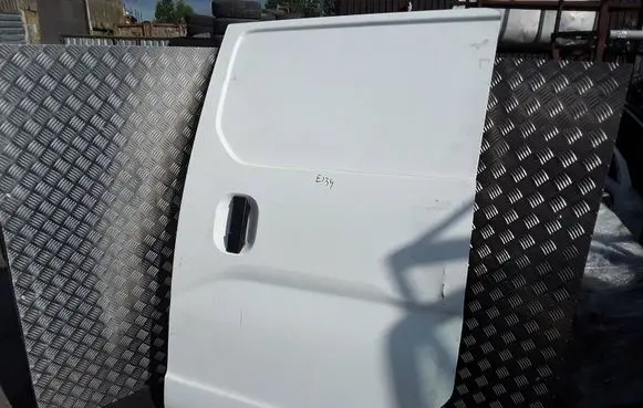 Nissan NV200 Side sliding door 