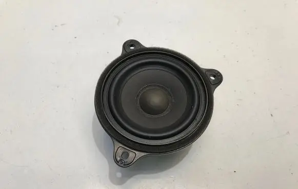 Volkswagen Golf VIII Panel speaker 5H0035415A