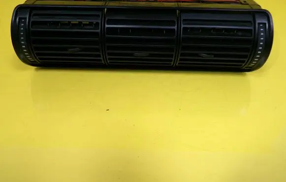 Audi A4 S4 B5 8D Dash center air vent grill 8D1820951