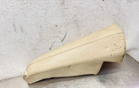 Opel Insignia A Rear seat side top trim 1174993 13304998