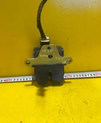 Tailgate/trunk/boot lock/catch/latch
