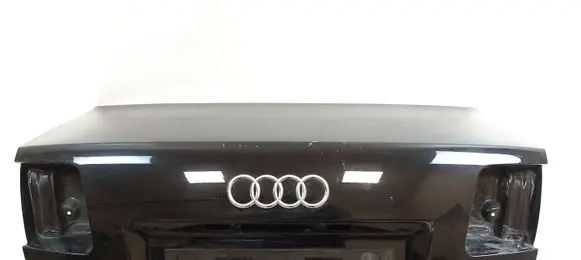 Audi A8 S8 D3 4E Tailgate/trunk/boot lid