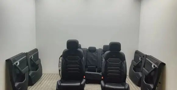 Volkswagen Touareg III Interior set 760867211G 760867212G