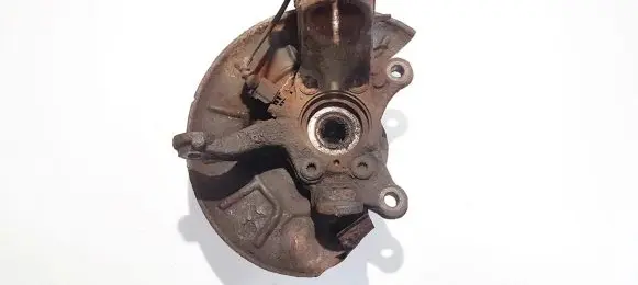 Skoda Octavia Mk2 (1Z) Front wheel hub