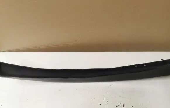 Opel Tigra A Front bumper lower grill 90481371 90481371LH
