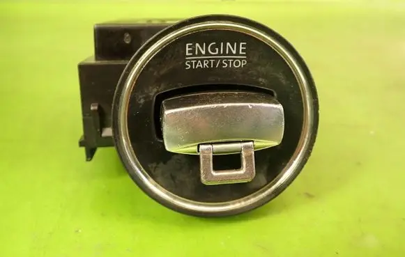 Volkswagen PASSAT B6 Ignition lock 3C0905843Q