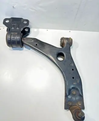Ford Focus Front lower control arm/wishbone BV613G339AA 1407223 1111420421