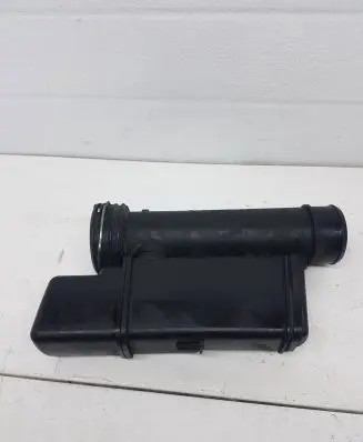 Mercedes-Benz E W211 Intercooler hose/pipe A2115280308