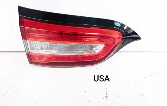 Tailgate rear/tail lights