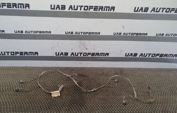Volkswagen Touran II Parking sensor (PDC) wiring loom