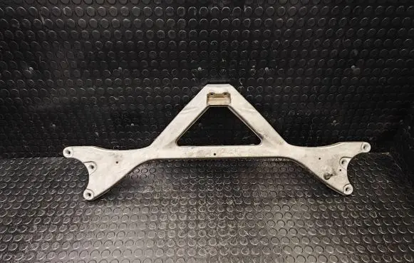 Audi A8 S8 D4 4H Other engine bay part 4H0806151 4h0806151B