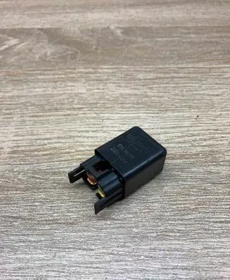 Mitsubishi Pajero Other relay MB183865 2060D0