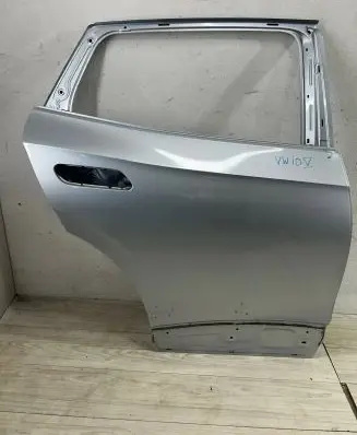 Volkswagen ID.5 Rear door