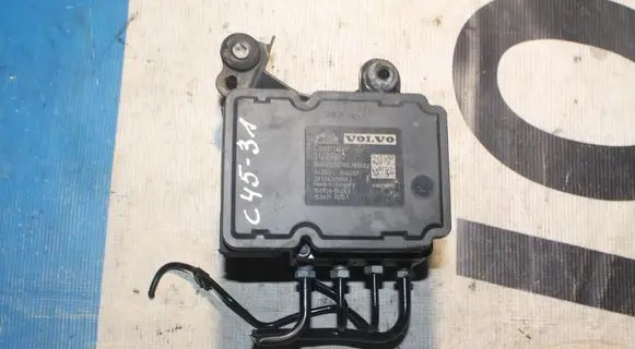 Volvo S60 ABS Pump 31273882