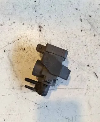 Renault Koleos I Turbo solenoid valve 149567097R