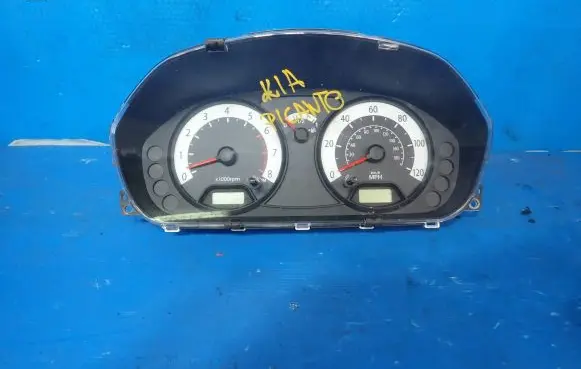KIA Picanto Speedometer (instrument cluster) 94011-07030