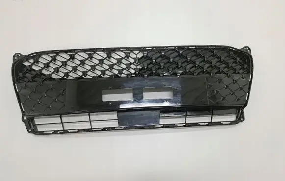 Toyota Aygo AB10 Front bumper lower grill 531110H140