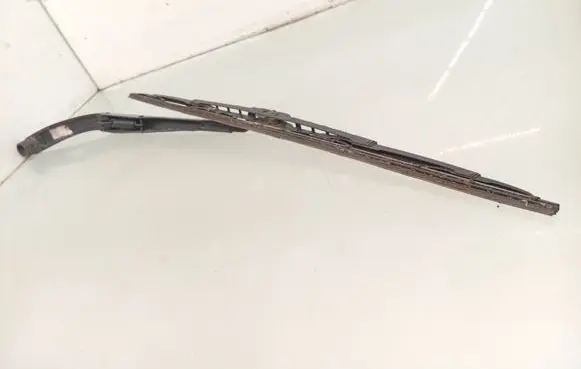 KIA Sportage Front wiper blade arm