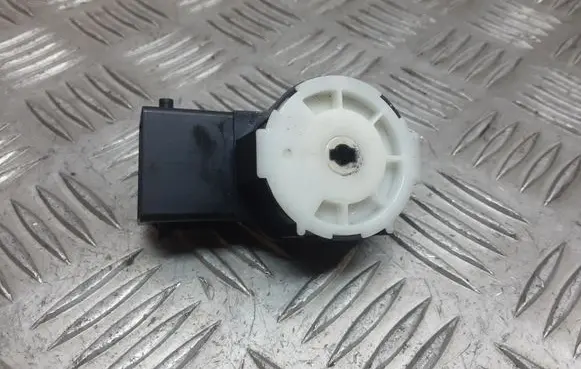 Mazda 5 Ignition lock contact 