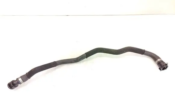 BMW 5 F10 F11 Engine coolant pipe/hose 8377671