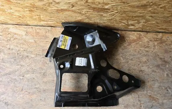 Renault Fluence Engine bonnet/hood lock trim molding 781400479R