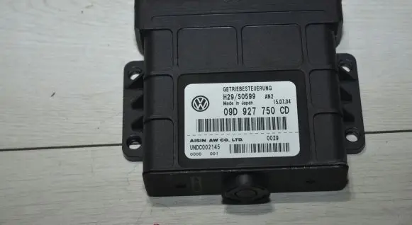 Porsche Cayenne (9PA) Gearbox control unit/module 09D927750CD
