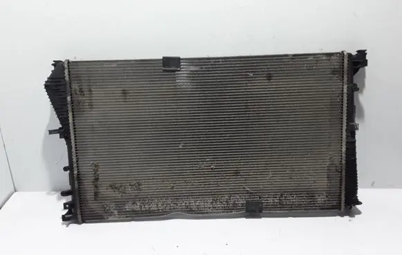Renault Trafic II (X83) Coolant radiator 8200465488
