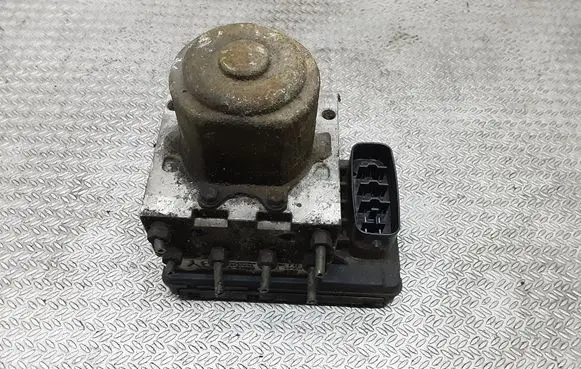 Toyota Corolla Verso E121 ABS Pump 8954113040