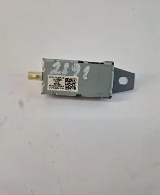 Ford Puma Aerial antenna amplifier LCPT18C847CC