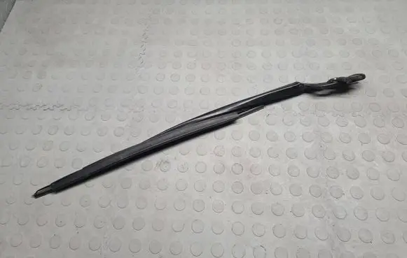 BMW 7 E65 E66 Windshield/front glass wiper blade 7144075