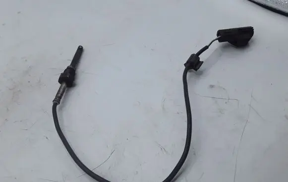 Volvo V70 Exhaust gas temperature sensor 30729648A