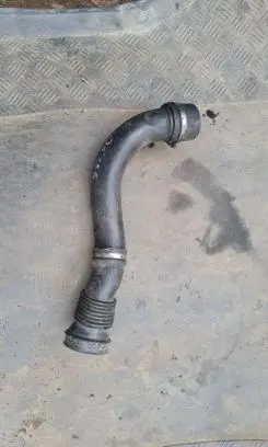Volvo XC90 Intercooler hose/pipe 30714480