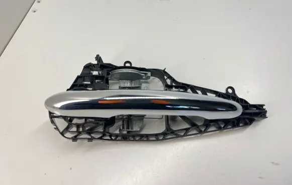 Mini Clubman F54 Front door exterior handle 7296457
